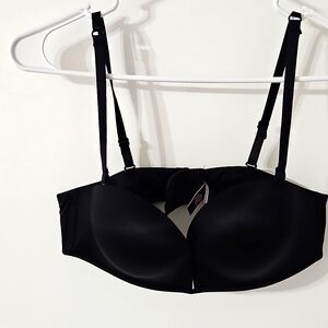 Victoria's Secrets Bombshell Bra